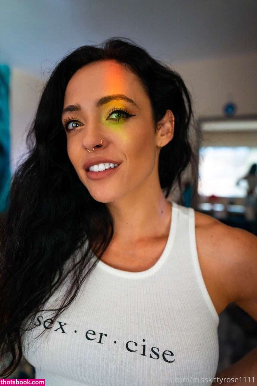 Misskittyrose1111 Photo #39