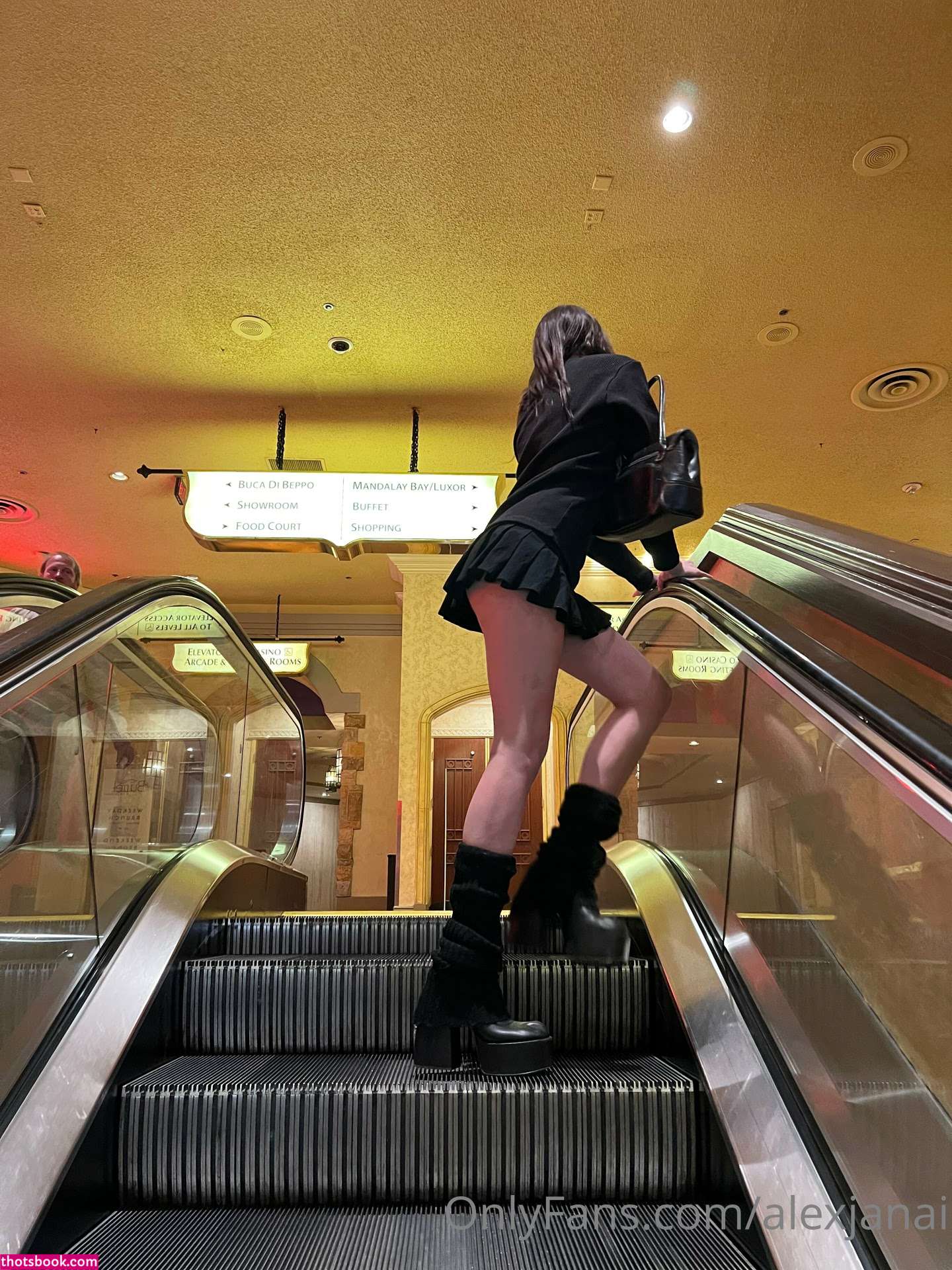 Alex Janai Photo #154