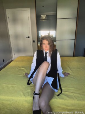 Minnie Bikini Photo #118