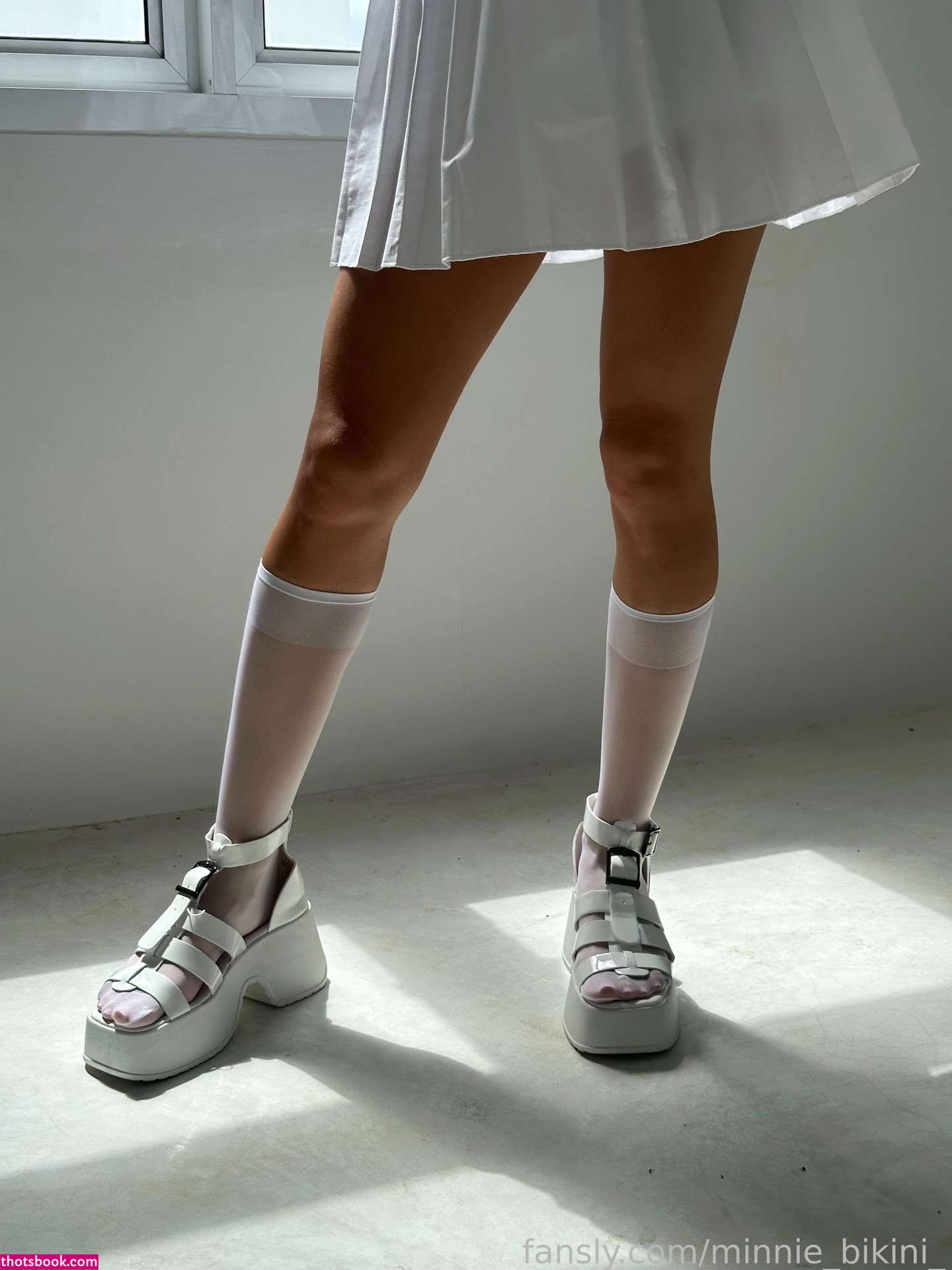 Minnie Bikini Photo #122