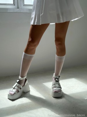 Minnie Bikini Photo #122