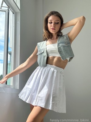 Minnie Bikini Photo #125