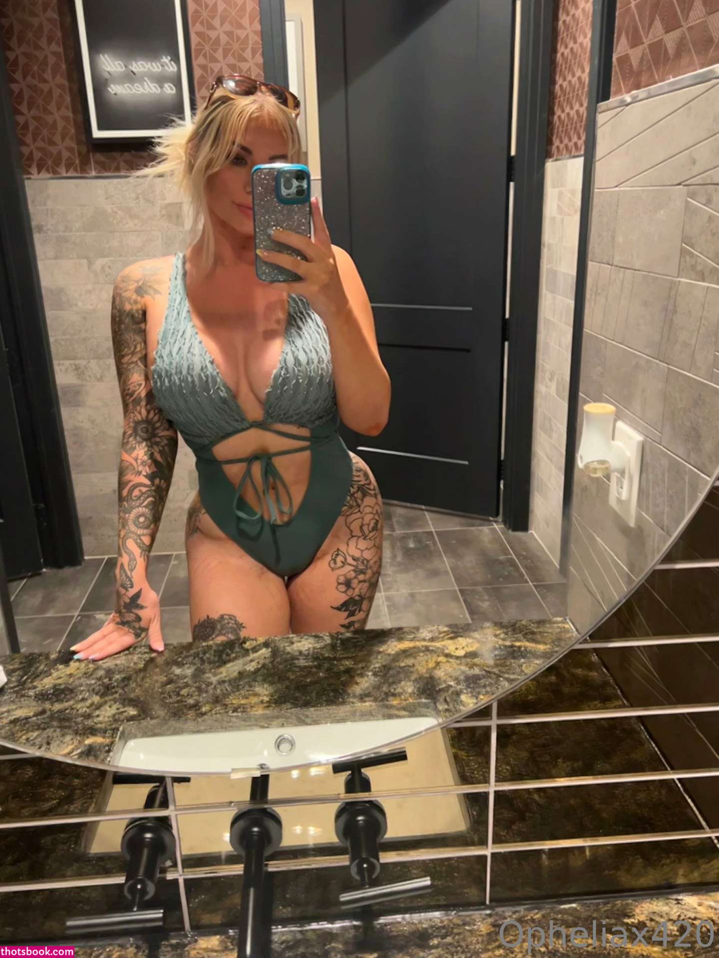 Opheliax420 Photo #75