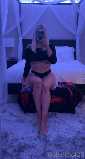 Opheliax420 Photo #265