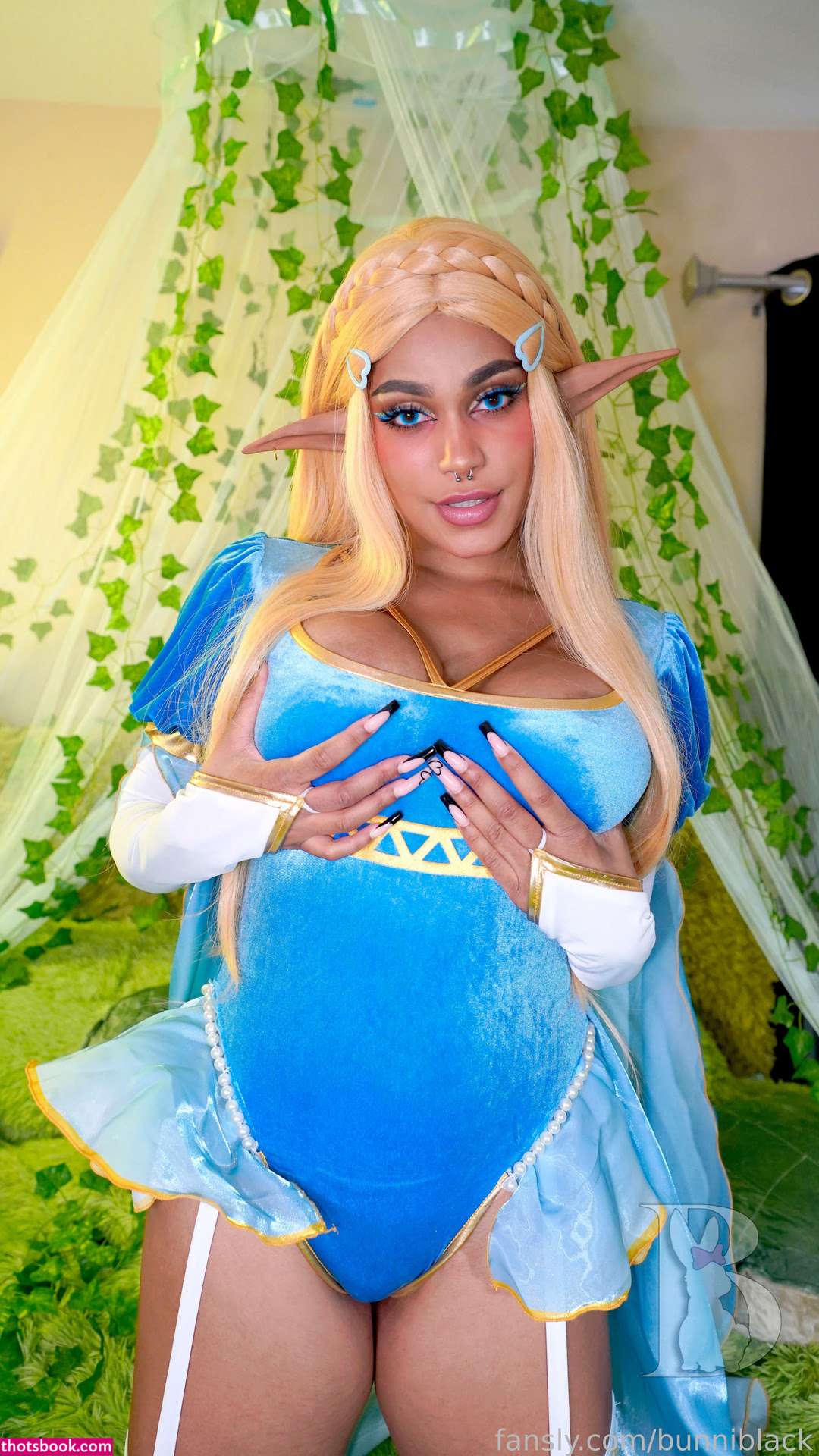 Bunni Black Photo #524