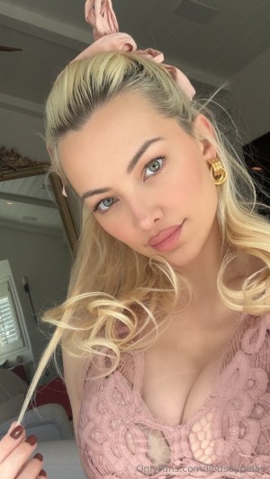 Lindsey Pelas Photo #1212