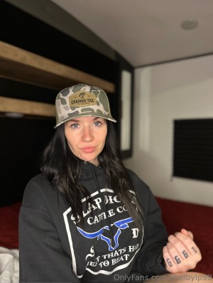 Shelby Parker Photo #25