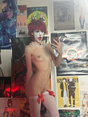 Xxxzombiezx Photo #69