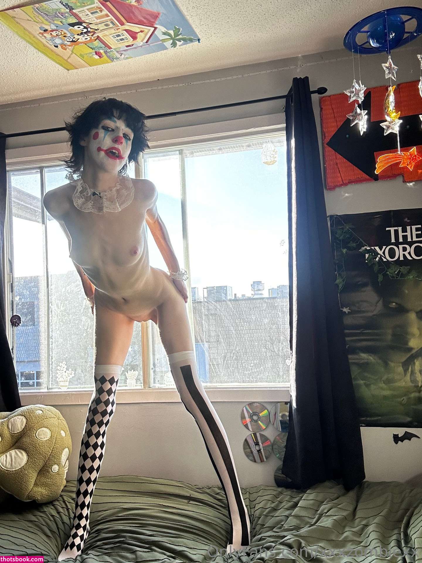 Xxxzombiezx Photo #316