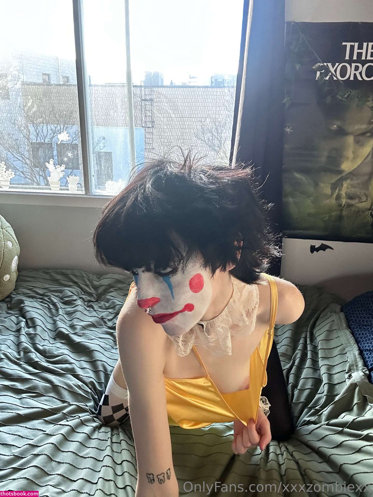 Xxxzombiezx Photo #339