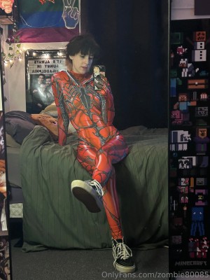 Xxxzombiezx Photo #414