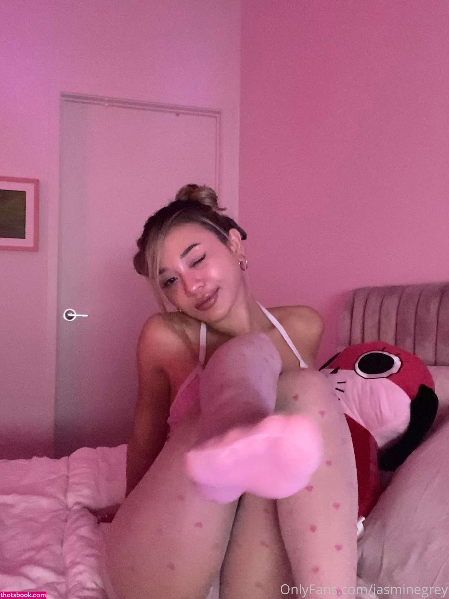 Jasmine Grey Photo #6