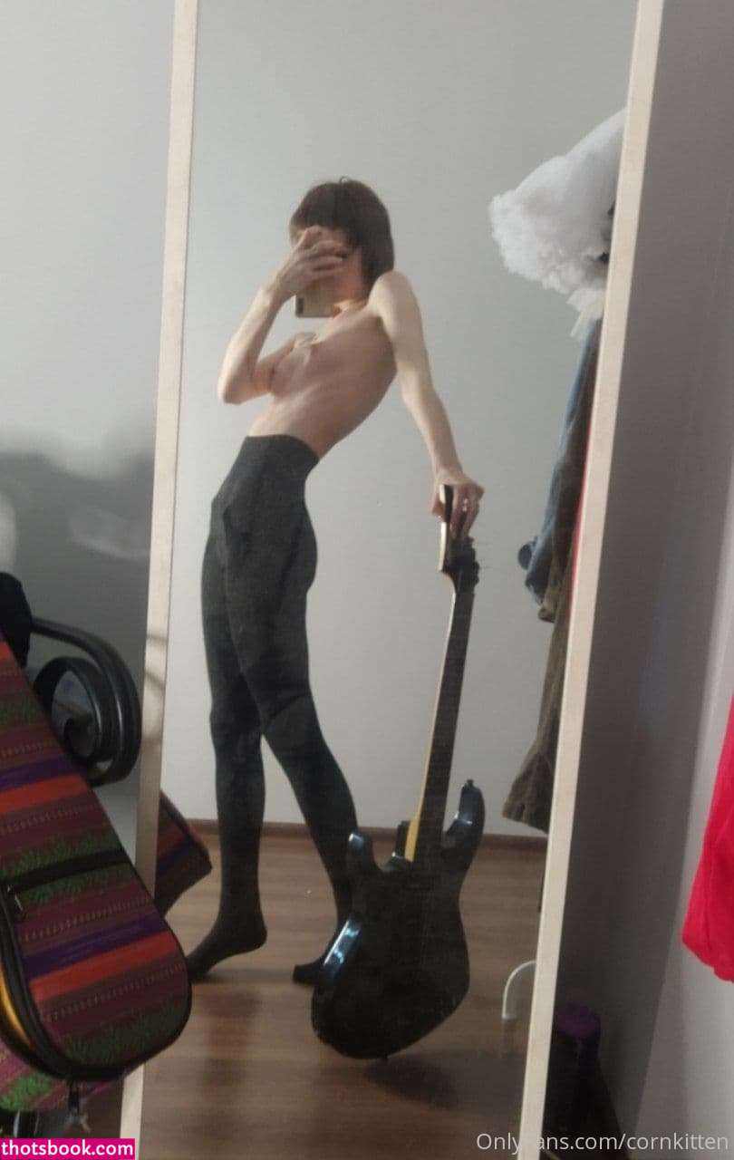 cornkitten Photo #170