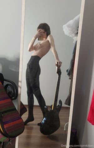 cornkitten Photo #170