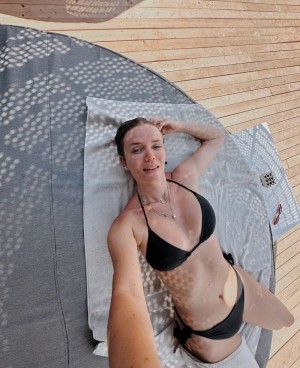 Ecem Karavus Photo #29