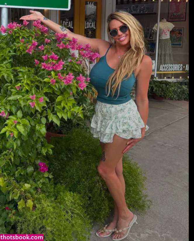 Hannah Day Photo #10