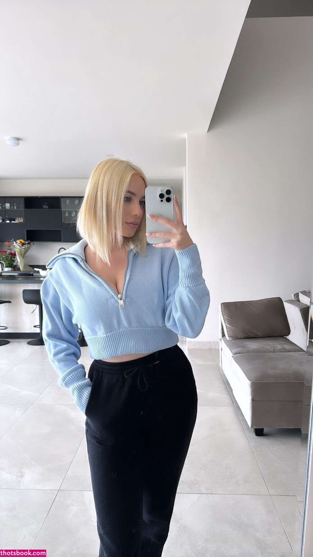 Kristen Medina Photo #7