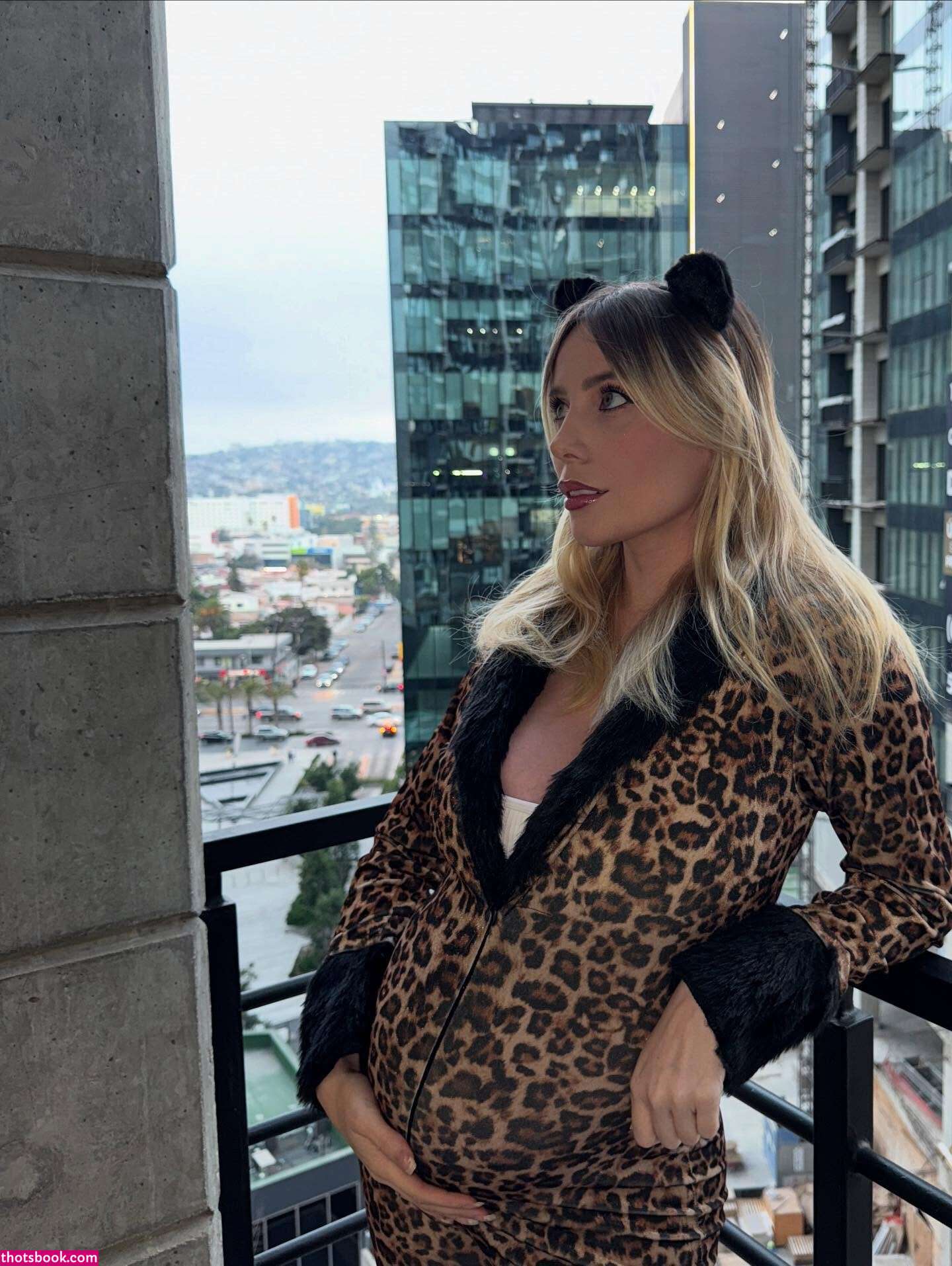 Kristen Medina Photo #19