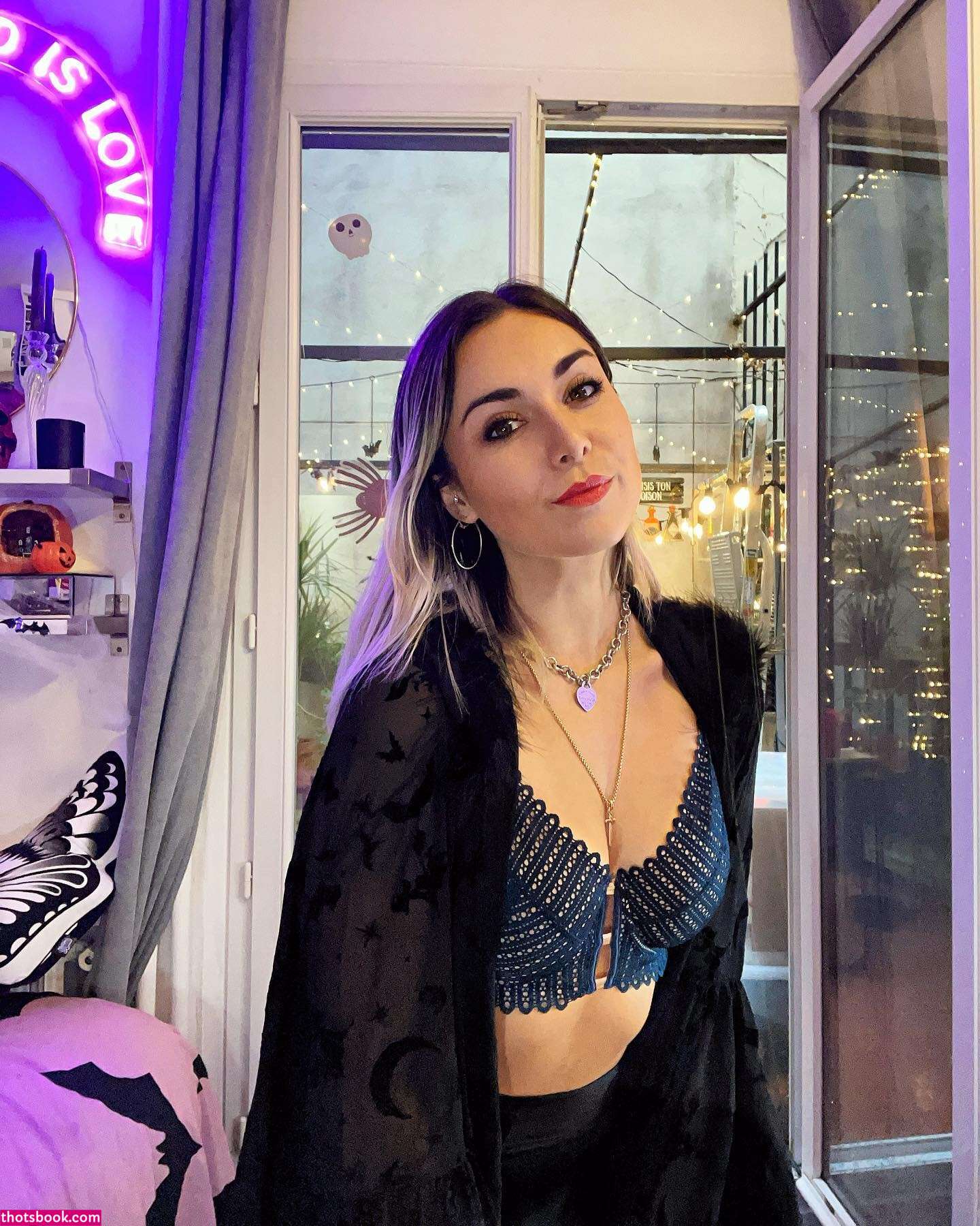 Lila Lacombe Photo #27