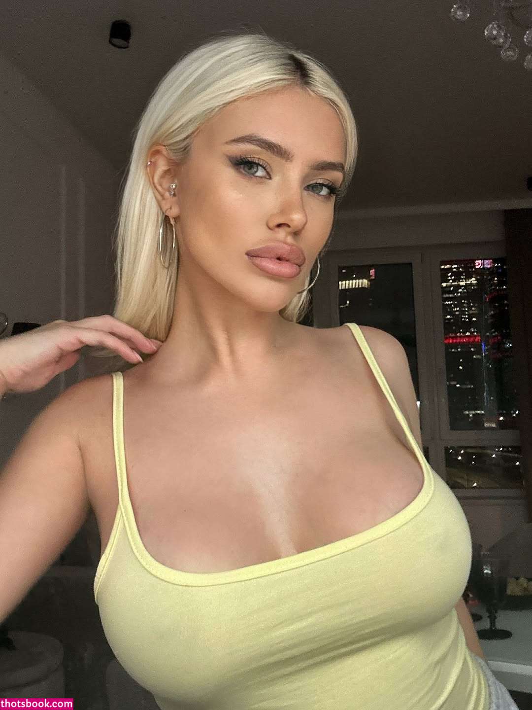 lilyabraun Photo #27