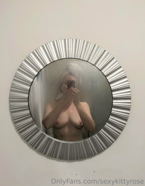 sexykittyrosevip Photo #24