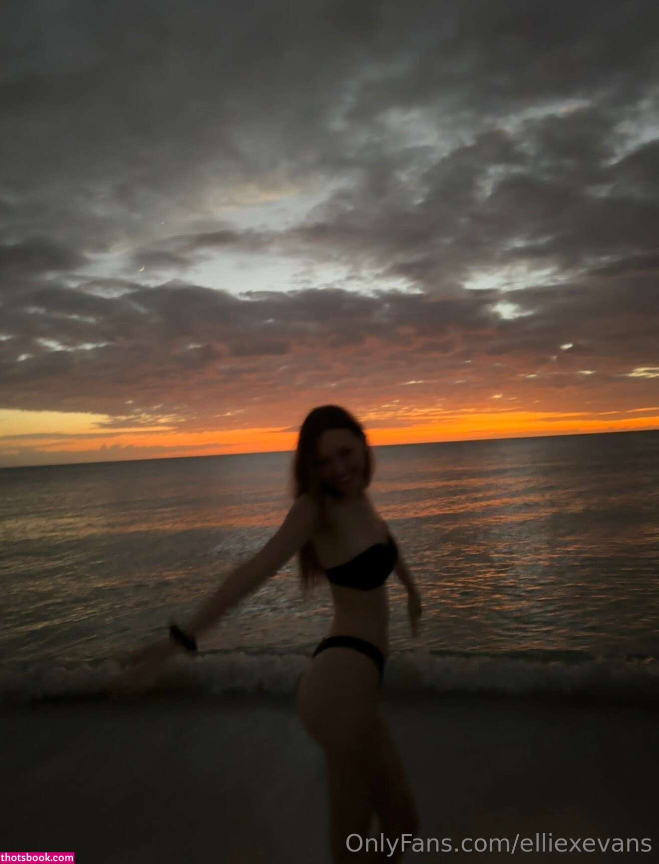 bellalovess Photo #32