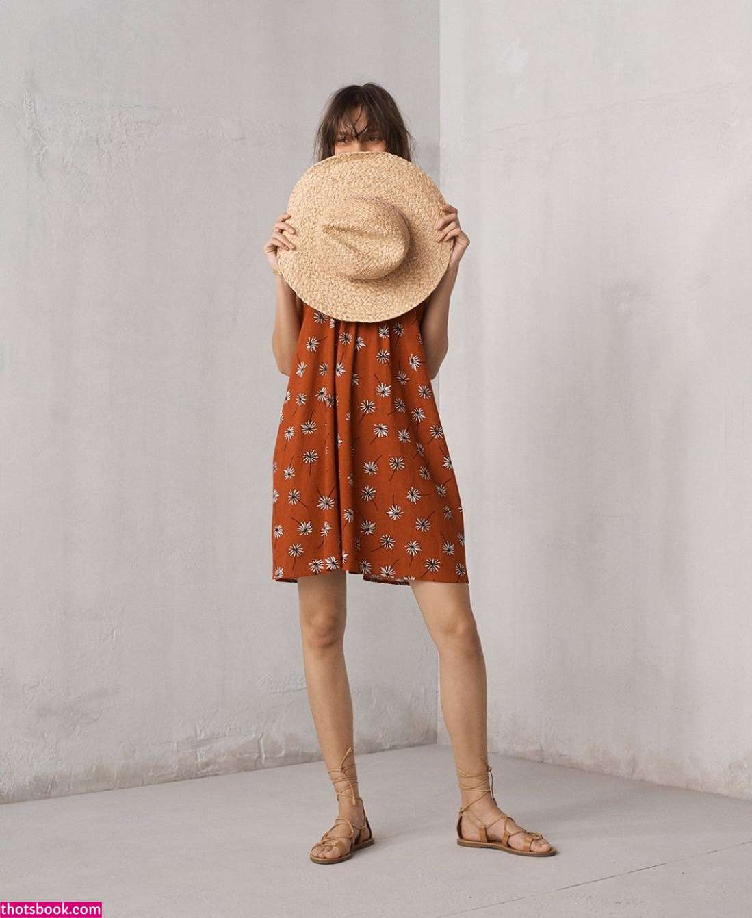 Charlee Fraser Photo #5