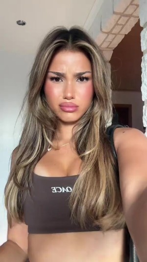 Jasmin Hoppe Photo #35