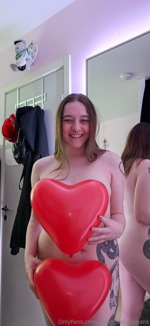 littlemissjujubeans Photo #1