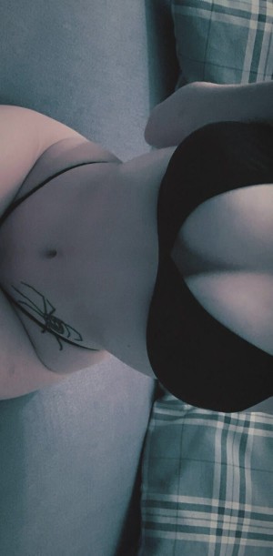 livingdeadgothh Photo #11