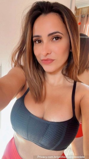 Camila Lins Photo #7