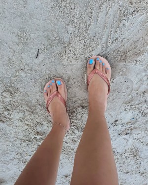 feetassola Photo #33