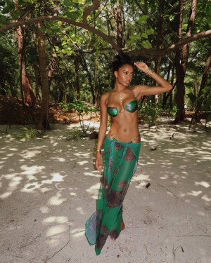 Ciara Miller Photo #10