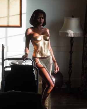 Ciara Miller Photo #21