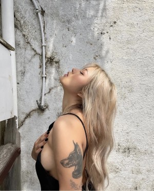 Michelle Pham Photo #39