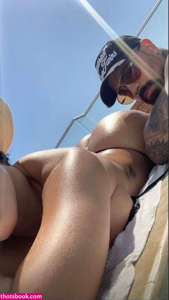 Andrea Valdiri Photo #17