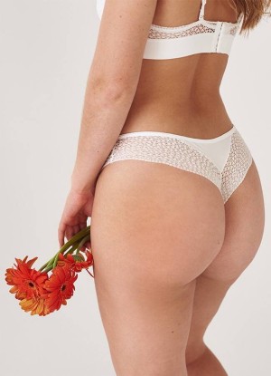 Isabella Londono Photo #38