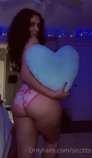 Julieberisha Photo #25