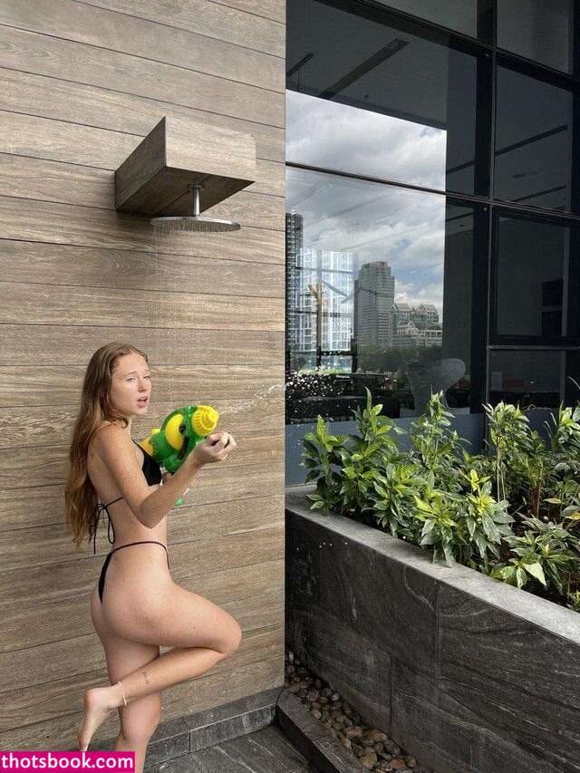 helmetcouple Photo #19