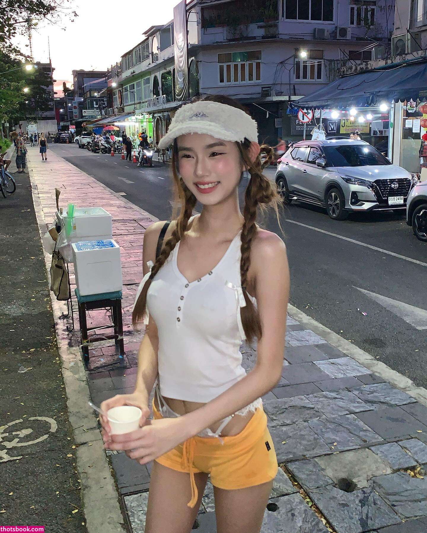 Yujeen Indyy Photo #6