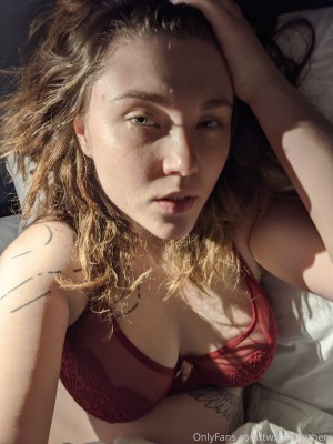 askkayleefrye Photo #8