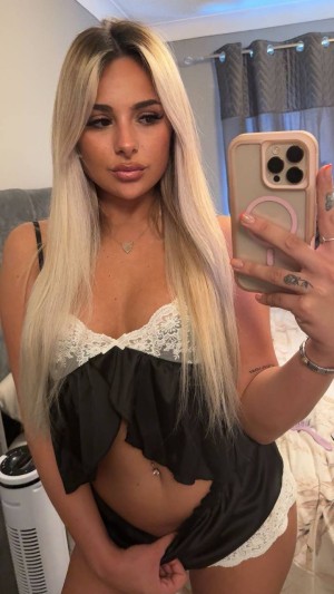 brookenoblex Photo #7