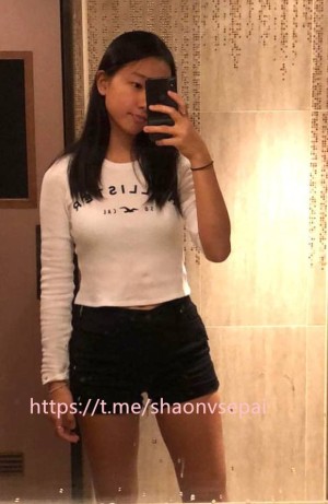 Jessica Chan Photo #11