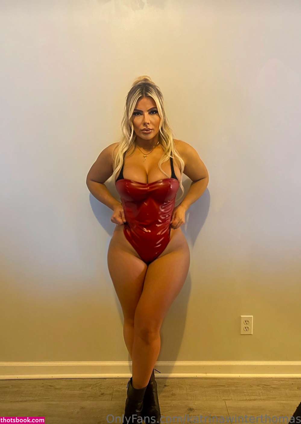 katrinawinterthomas Photo #21