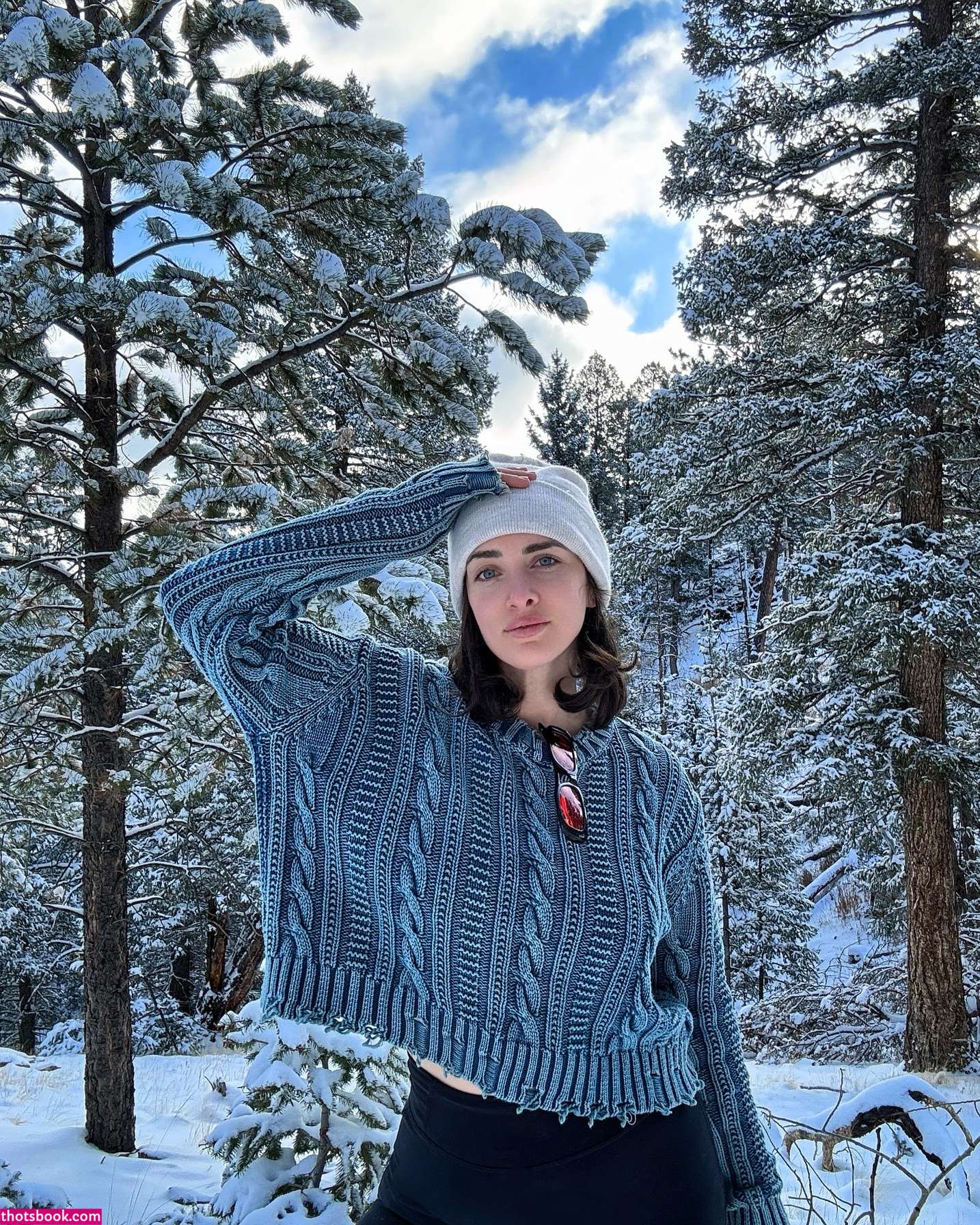 Lauren Urasek Photo #17