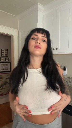 Lauren Urasek Post #6