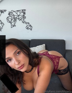 Lilly Jeta Photo #20