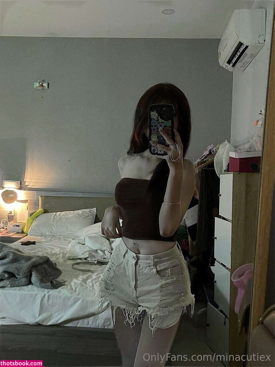 minacutiex Photo #9