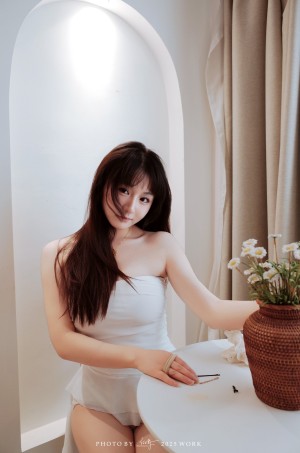 Shen Nanxi Photo #14