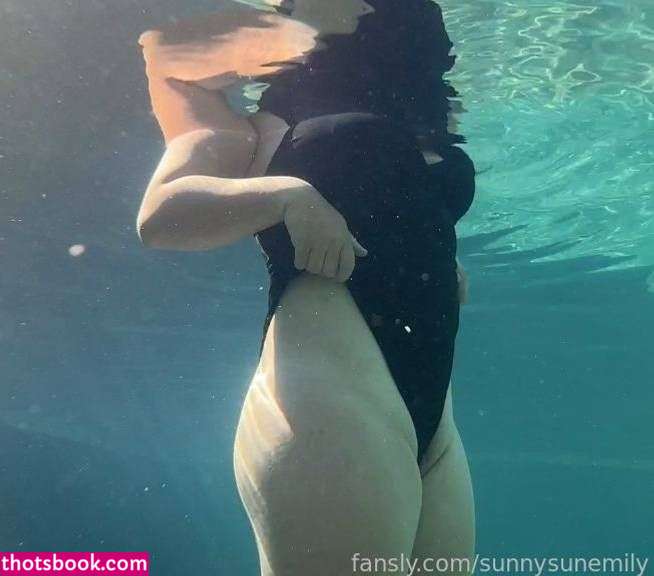 sunnysunemily Photo #15